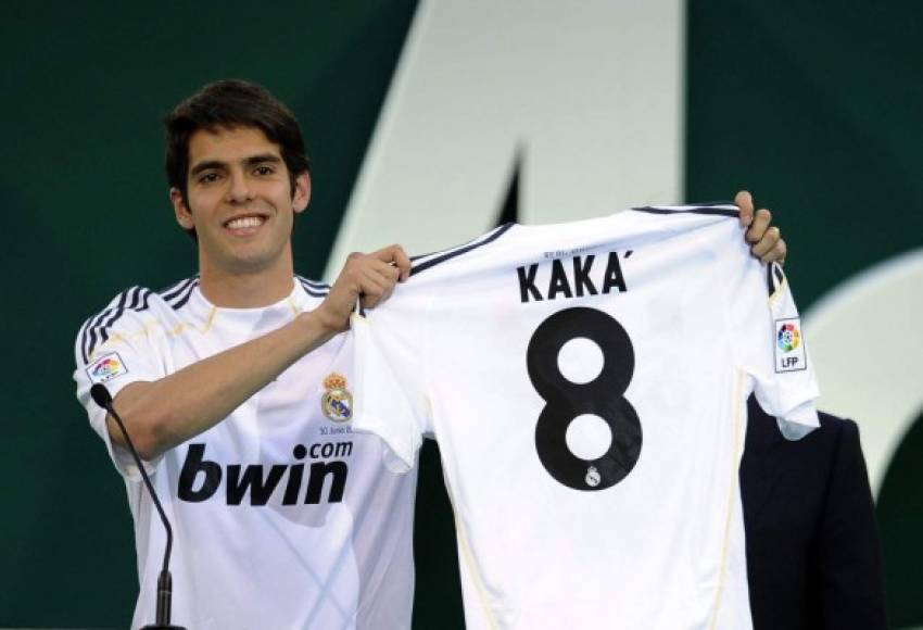 11. Kaká (del Milan al Real Madrid, 2009), 65 millones de euros.