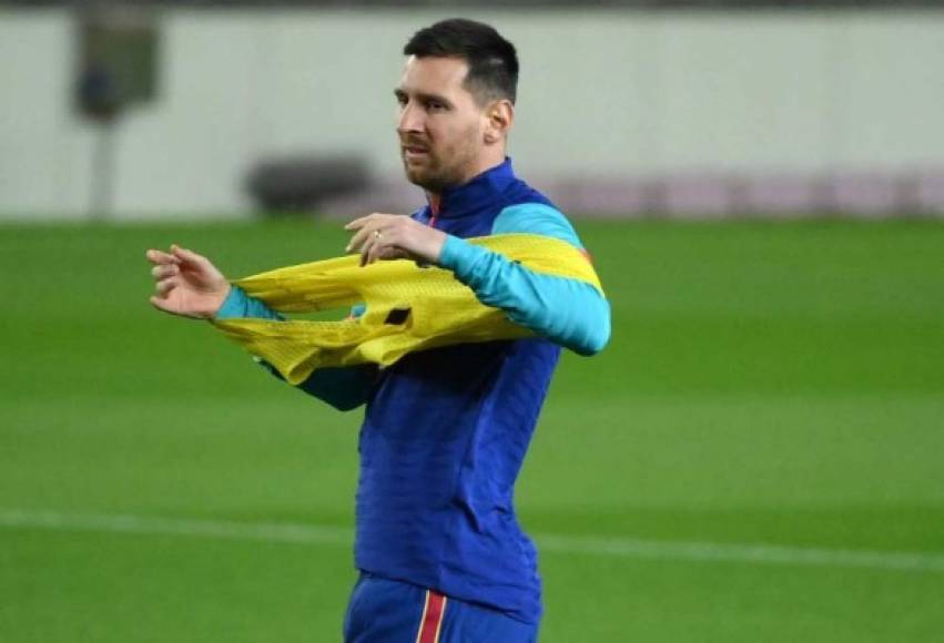 De esta manera en Francia ven factible el fichaje de Lionel Messi por el PSG<br/>