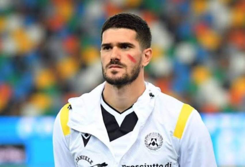 El centrocampista argentino Rodrigo De Paul habría llegado a un acuerdo para pasar al Inter de Milán luego de sus buenas campañas en el Udinese.<br/>