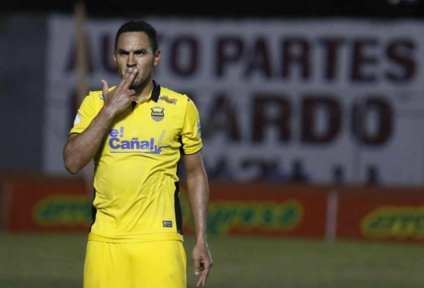 José Danilo Tobías celebró a su manera el gol marcado ante Honduras Progreso. Se alistó...