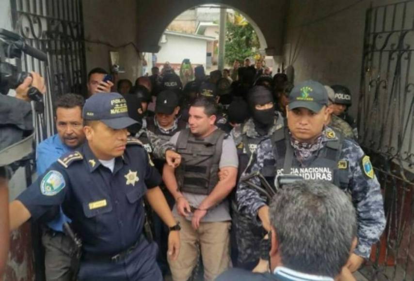 Plutarco Ruiz fue condenado en 2017 a 45 años de cárcel por el doble asesinato de las hermanas Alvarado, según los últimos reportes se encontraba en la prisión de Ilama, Santa Bárbara.