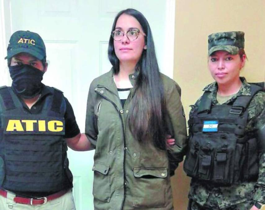 <br/><br/>El 8 de noviembre se sabe si la “Palillona” va a juicio por el saqueo al IHSS. La defensa de la expalillona Ilsa Vanessa Molina solicitó ayer durante audiencia preliminar someter a la acusada a un procedimiento abreviado. Molina está siendo procesada por lavado de activos por su presunta participación en el sonado caso del descalabro financiero del Instituto Hondureño de Seguridad Social (IHSS).