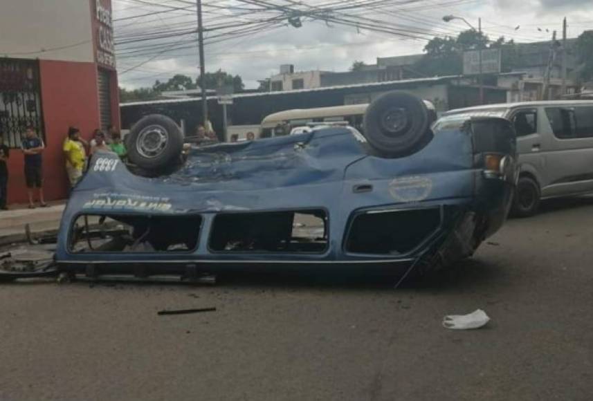 Los rapiditos iba a exceso de velocidad, según contaron algunos pasajeros.