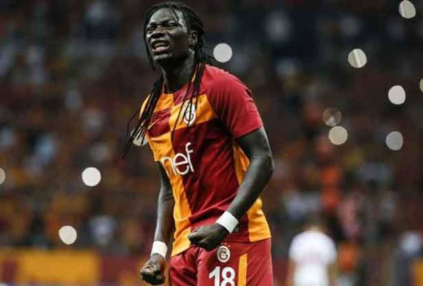 14- Bafétimbi Gomis: El atacante francés juega en el Galatasaray y cuenta con 26 goles.