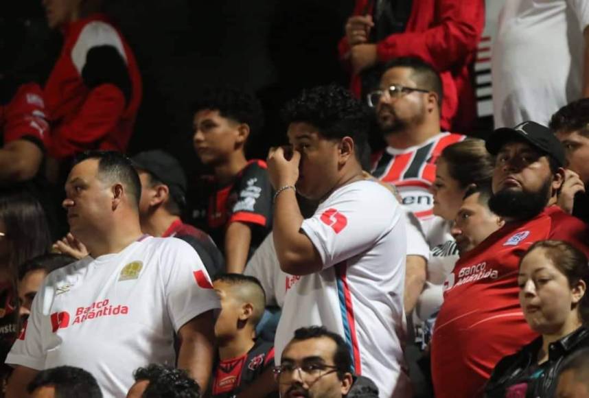 ¡Olimpia no estuvo solo en Costa Rica! El ambientazo que se vivió en la final de vuelta de Liga Concacaf en el estadio de Alajuelense