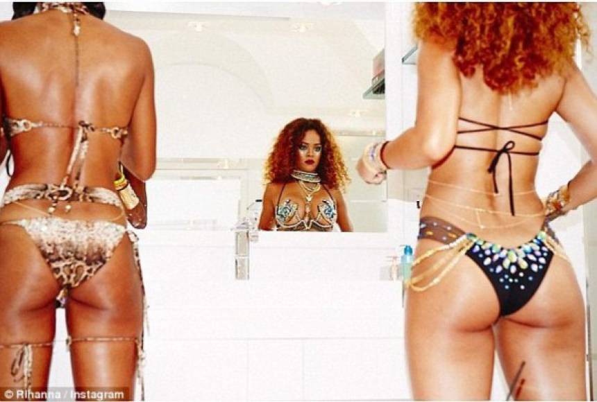 El traje de carnaval de Rihanna estaba hecho para su cuerpo.