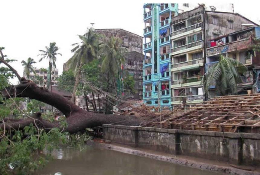 El 2 de mayo de 2008 el ciclón Nargis representó el peor desastre natural registrado en la historia de Birmania, oficialmente Unión de Myanmar (sureste de Asia).<br/><br/>El ciclón causó una destrucción catastrófica y al menos 138 mil víctimas mortales, además de unas 55 mil personas desaparecidas. Los daños se estimaron en 10 mil millones de dólares.<br/>