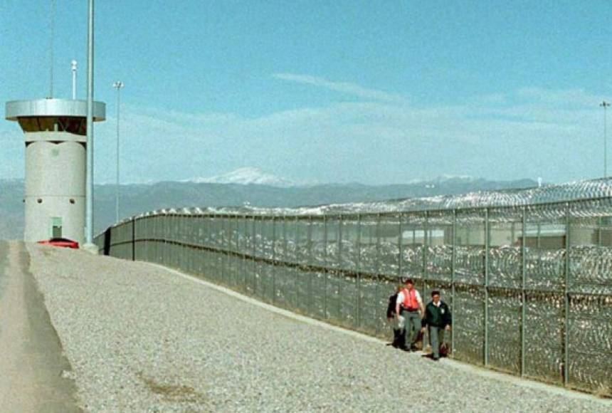 Guzmán probablemente cumplirá su sentencia en una cárcel de Colorado, ADX Florence, conocida como la 'Alcatraz de las Montañas Rocosas' y considerada la más segura de Estados Unidos.