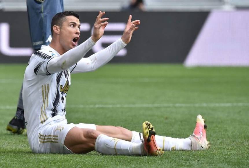 Cabe señalar que Cristiano Ronaldo cobra 31 millones de euros netos y tiene contrato con el equipo italiano hasta 2022.