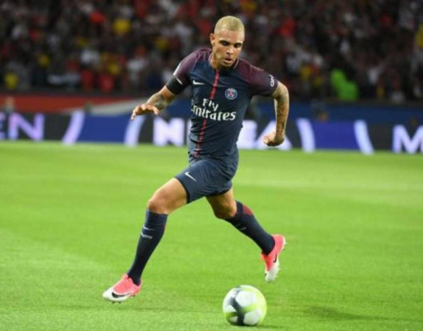 El PSG pondrá a la venta al lateral Layvin Kurzawa, que ha perdido protagonismo en las filas francesas sobre todo desde la eliminatoria de Champions contra el Real Madrid. En junio se le pondrá el cartel de transferible.