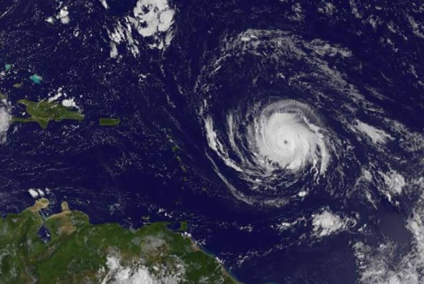 Irma es el ciclón de intensidad cinco más largo jamás registrado en el mundo.