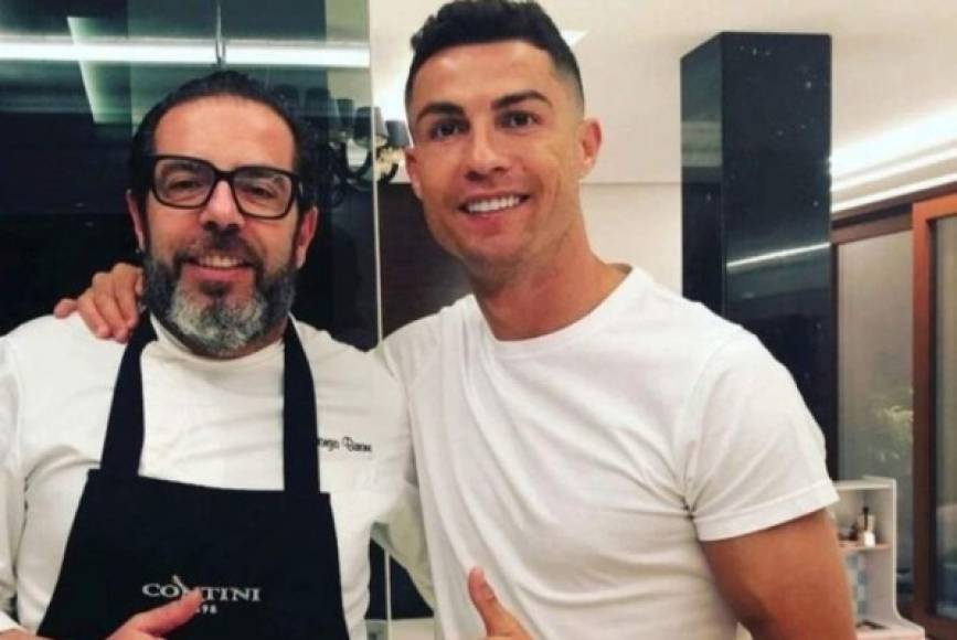 'En el día a día de Ronaldo no faltan las verduras, las ensaladas, los mariscos, las proteínas, la mayor parte procedentes del pescado”, reveló el exchef del astro luso.