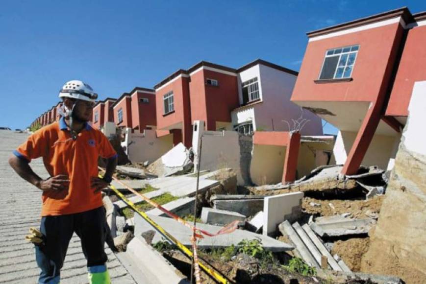 Autoridades de la Comisión Permanente de Contingencias (Copeco) han realizado varias inspecciones en el lugar a lo largo de estos siete años desde que las viviendas comenzaron a colapsar.
