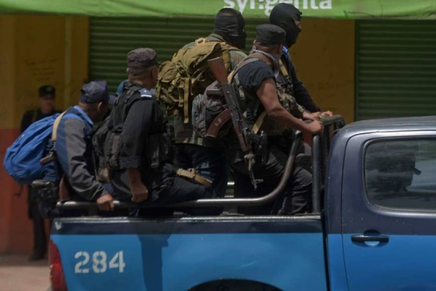 Ortega, por su parte, rechazó las acusaciones de que controla a los paramilitares progubernamentales que han sido vistos actuando en acuerdo con la policía.