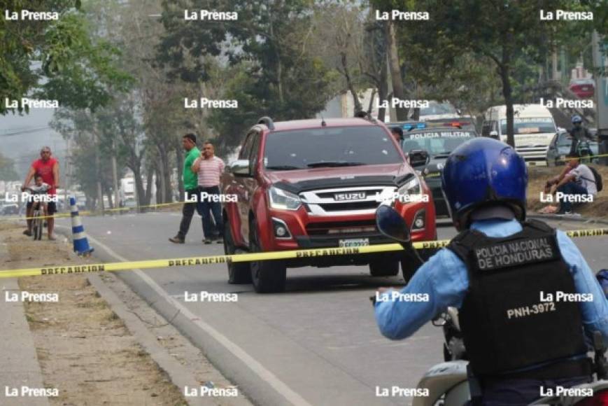 En el suelo de la escena del crimen se observaron una gran cantidad de casquillos.