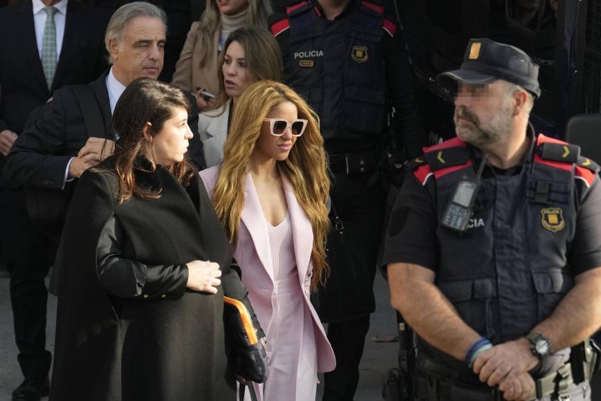 El acuerdo evita el juicio que debía iniciarse este lunes para resolver si Shakira eludió el pago de impuestos entre 2012 y 2014 simulando que residía fuera de España.