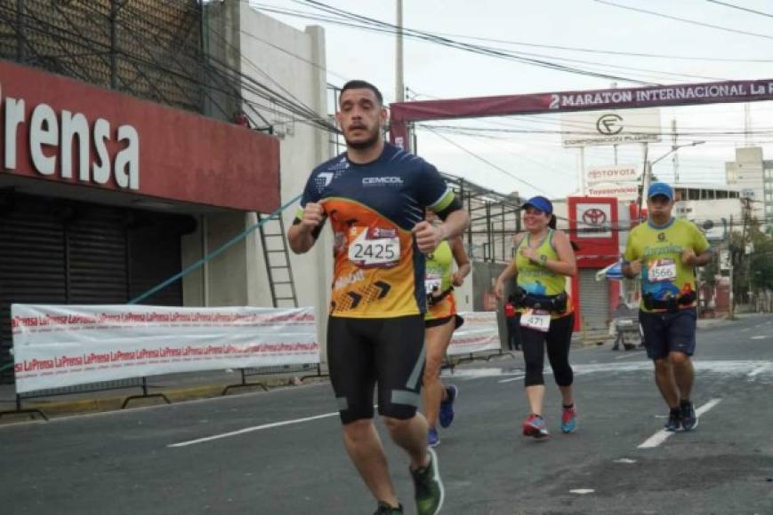 Familias enteras se dan cita en la actividad. La meta está ubicada frente al estacionamiento del Comisariato Los Andes, en la avenida Circunvalación.<br/>