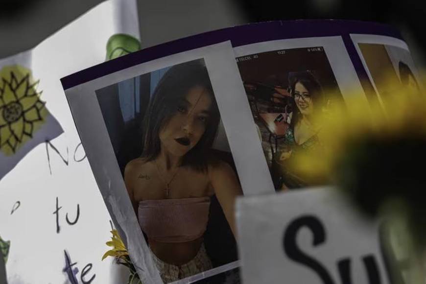 Ariadna Fernanda López desapareció el 30 de octubre de 2022 tras asistir a un bar de la colonia (barrio) Condesa, en Ciudad de México, donde abordó un taxi y un día después su cuerpo fue encontrado sin vida en el pueblo de Tepoztlán, estado de Morelos.
