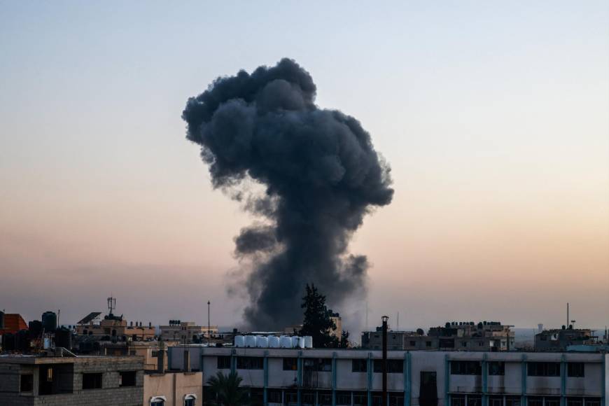 La guerra comenzó el 7 de octubre, cuando Hamás irrumpió en el sur de <b>Israel</b> y mató a 1.170 personas, en su mayoría civiles, según un cómputo de AFP basado en datos oficiales israelíes.