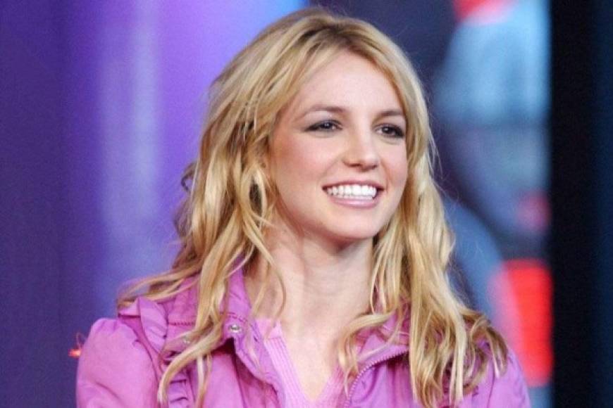 Los años mozos de Britney Spears quedaron en el olvido. Si bien la cantante tiene 38 años en la actualidad, luce bastante distinta de la imagen que recordamos de ella.