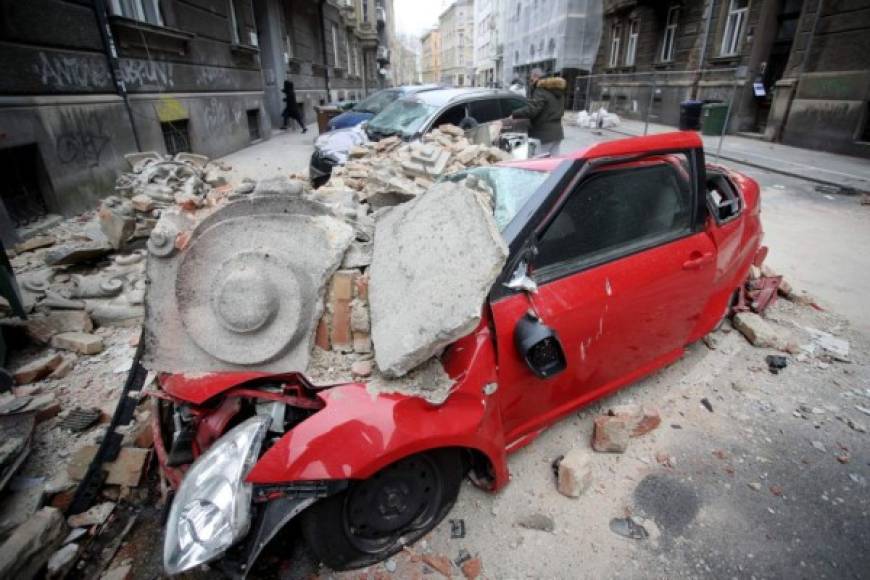 Según las autoridades croatas, el epicentro del temblor fue a 7 kilómetros al norte de Zagreb, a una profundidad de tan solo 10 kilómetros.