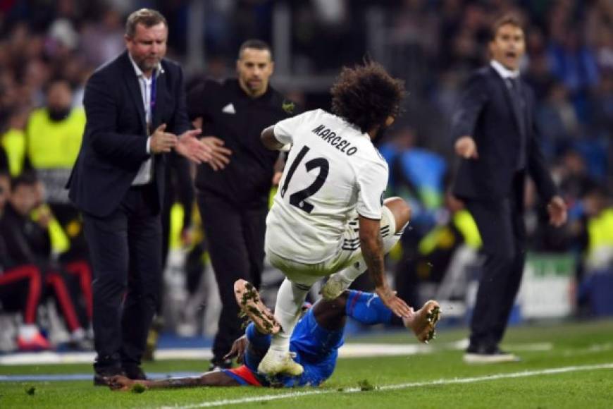 El brasileño Marcelo ha dado la mala noticia en el Real Madrid, el lateral salió lesionado y se han encendido las alarmas.