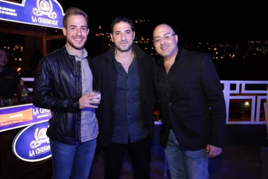 Efraín Santos, Carlos Kattán y Víctor Lacayo.