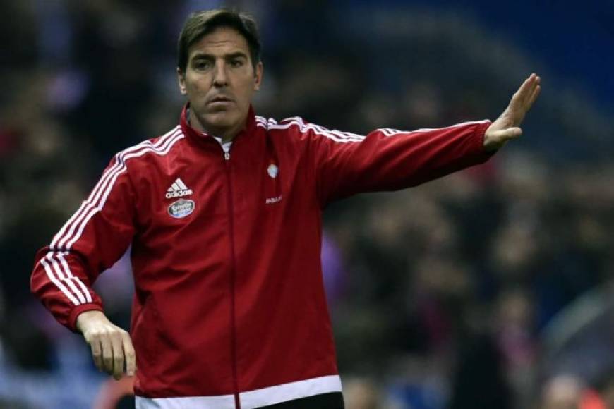 El argentino Eduardo Berizzo, nuevo técnico de la selección de Paraguay, durante su presentación el viernes 22 de febrero de 2019, en Ypane, Paraguay. (AP Foto/Jorge Saenz)