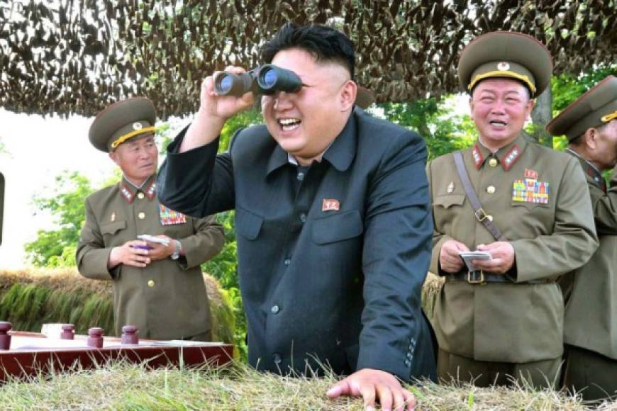 Corea del Norte tiene vetado realizar pruebas con misiles balísticos por fuerza de resoluciones del Consejo de Seguridad de la ONU, y Japón afirmó que un misil lanzado en la jornada anterior había caído en las aguas de su Zona Económica Exclusiva.