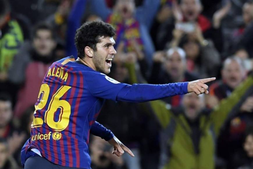 Carles Aleñá corre a celebrar su golazo contra el Villarreal.