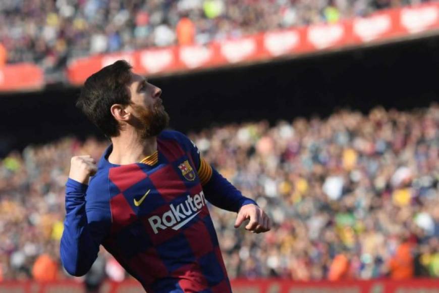 Messi celebrando muy efusivo su primer gol del partido contra el Eibar.