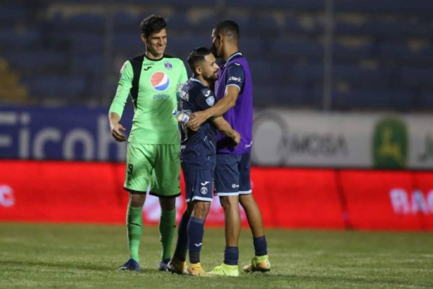 La plantilla del Motagua salió satisfecha tras vencer 1-0 al Real España ya que han quedado cerca de volver a una Gran Final.