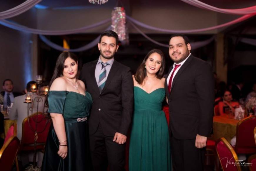 Anggie Reyes, Eduardo Mejía, Hilda Méndez y Javier Brito.