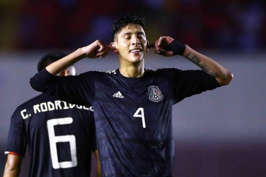 Edson Álvarez marcó el segundo gol de México y así lo celebró.