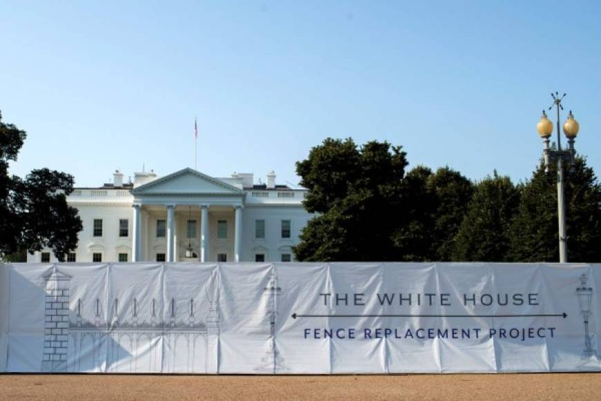 Al menos seis personas han sido arrestadas por el Servicio Secreto en los últimos meses tras saltar la cerca de la Casa Blanca.