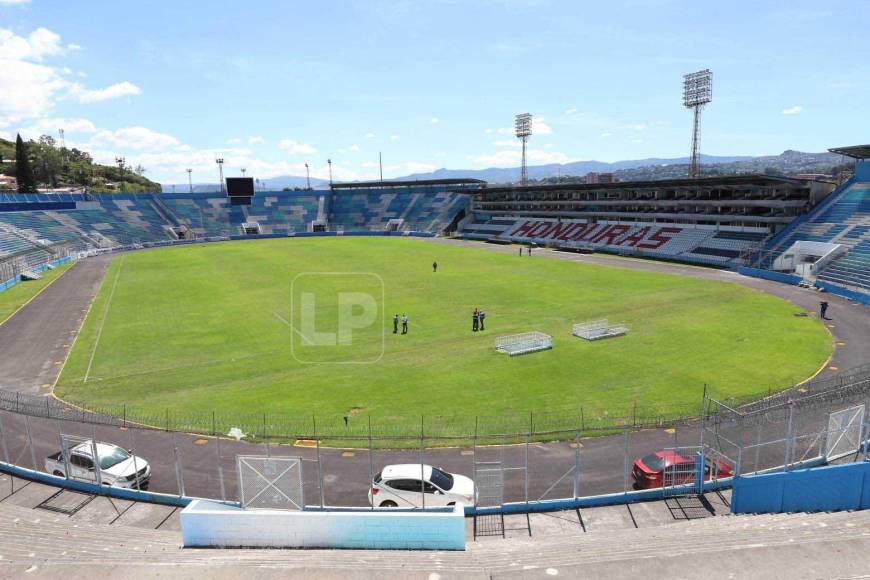 El estadio Nacional Chelato Uclés tiene un aforo para 35,000 personas. El recinto deportivo estará cerrado hasta abril del 2023.