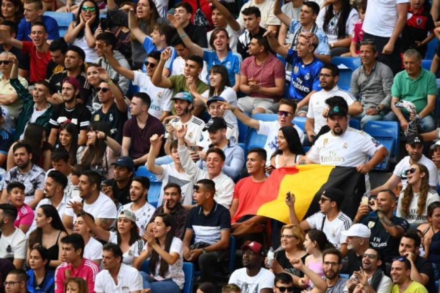 Sólo Cristiano Ronaldo, con 70.000 espectadores el día de su estreno de blanco, superó al belga en su primera cita con el madridismo.