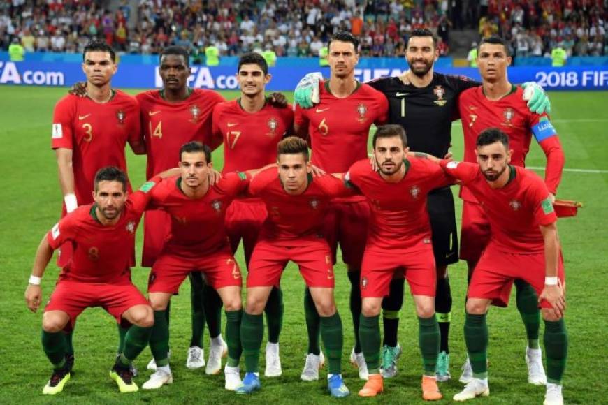El once titular de la Selección de Portugal en su debut del Mundial de Rusia 2018 contra España. Foto AFP