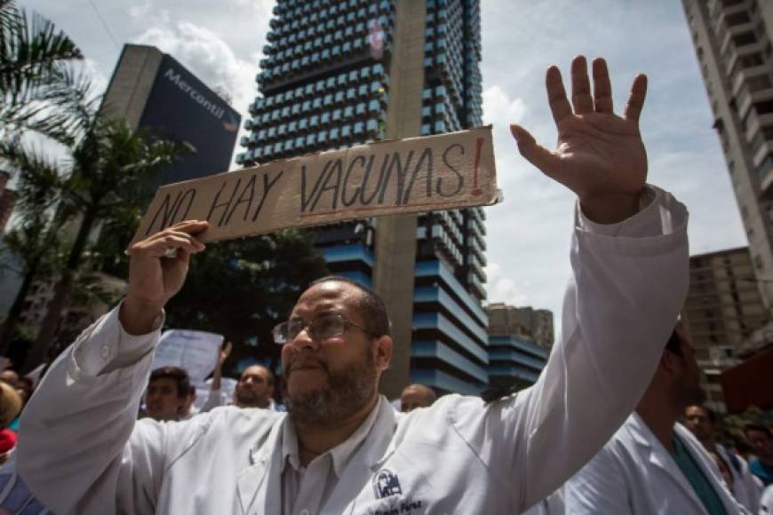 La comunidad médica exigió al Gobierno de Maduro que se respete el derecho a la salud de los venezolanos.
