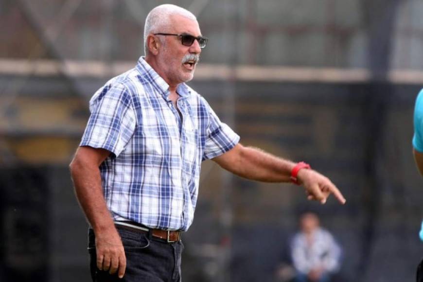 Rolin Peña, director deportivo del Marathón, confirmó que Manuel Keosseián sigue al mando del equipo para el Torneo Apertura 2017. Estarían en busca de un asistente técnico para el uruguayo.