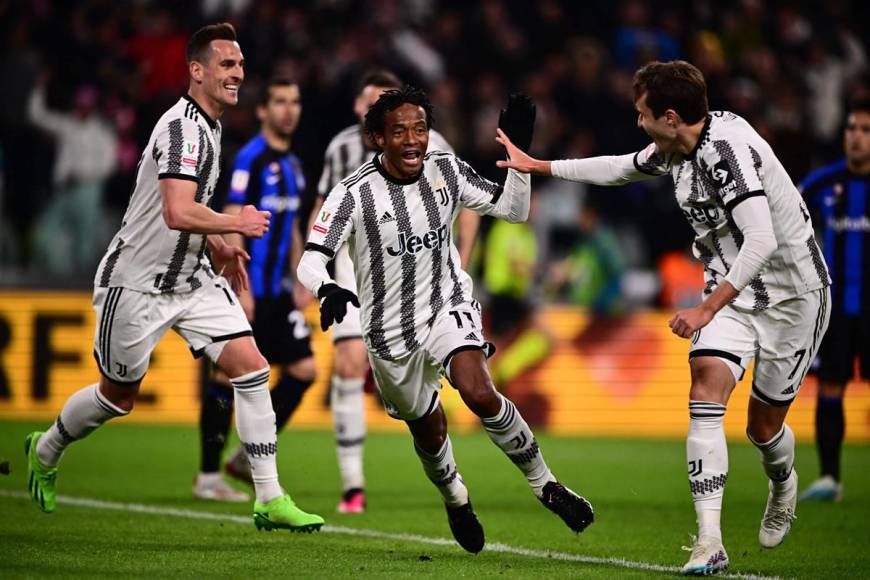 El colombiano Juan Guillermo Cuadrado, tras un centro de Adrien Rabiot a siete minutos de final, marcó entrando por el segundo palo y con un disparo raso y cruzado, para el 1-0 de la Juventus.