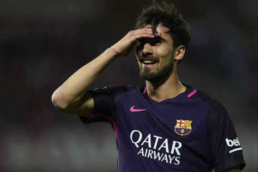 André Gomes : El portugués sería dado de baja en el Barcelona y su futuro apunta a Italia, se menciona que clubes como la Juve e Inter lo quieren.