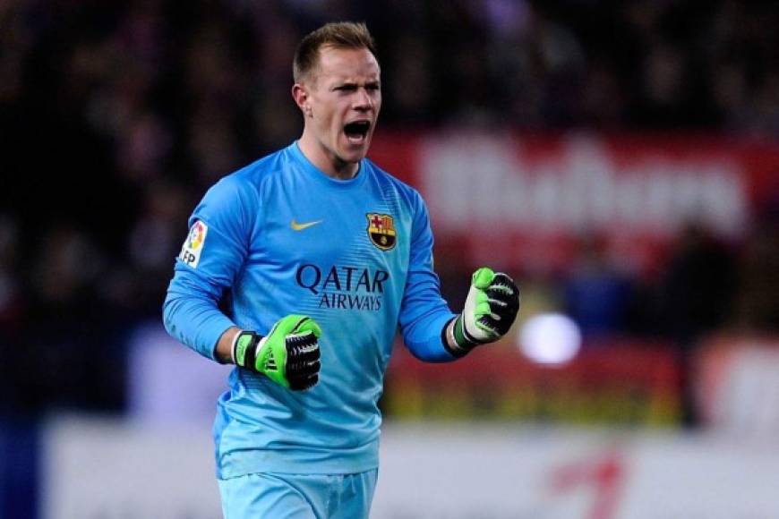 El Daily Mail anuncia que el Manchester City estaría preparando una oferta cercana a los 34'5 millones de euros para llevarse al portero alemán del Barcelona, Marc-André ter Stegen a Inglaterra. Pep Guardiola no está satisfecho con el rendimiento de Claudio Bravo, Willy Caballero termina contrato y Joe Hart no entra en los planes del preparador catalán.