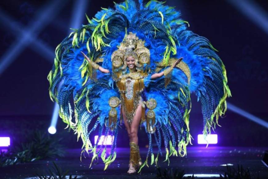 Rosa Montezuma, Miss Panama 2018 poses on stage during the 2018 Miss Universe national costume presentation in Chonburi province on December 10, 2018. (Photo by Lillian SUWANRUMPHA / AFP)