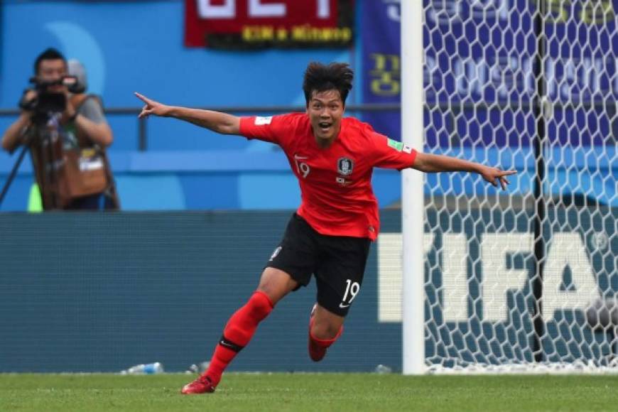 El surcoreano Kim Young-gwon celebrando su gol ante Alemania. Foto AFP