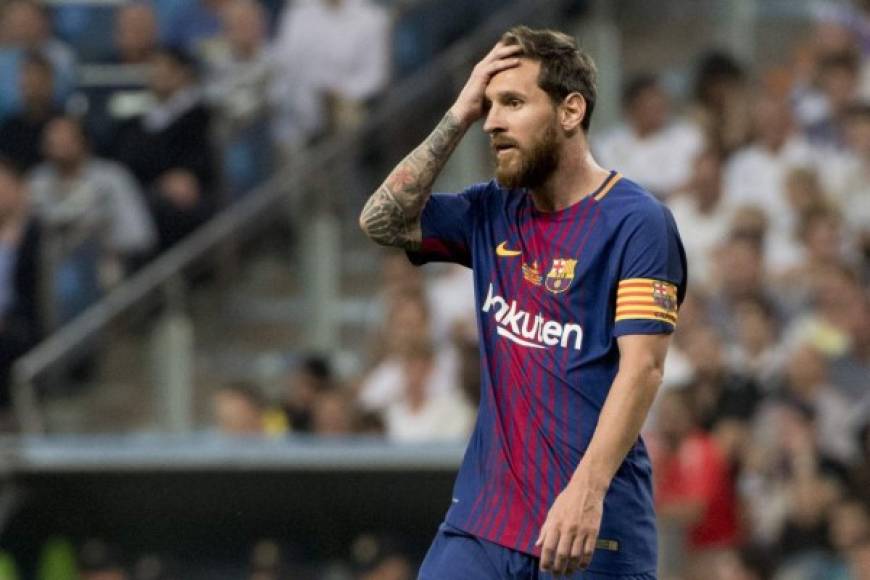 El argentino Messi por lo menos quiso el balón, se ofreció y no se amilanó ante el poderío físico de los jugadores defensivos del Real Madrid.