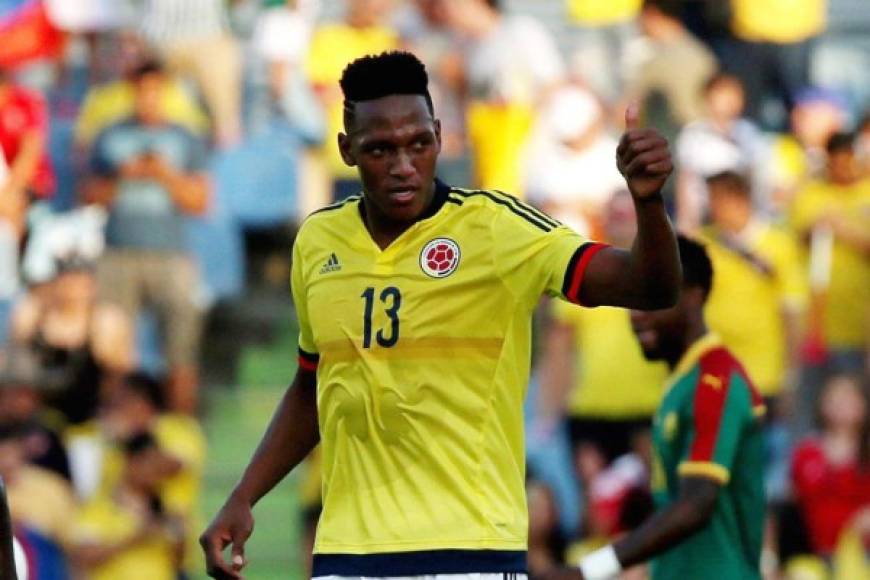 Yerry Mina: El defensor colombiano será unos de los primeros fichaje del Barça para la temporada 2018-19. Costará 9 millones de euros.Su actual club es el Palmeiras.