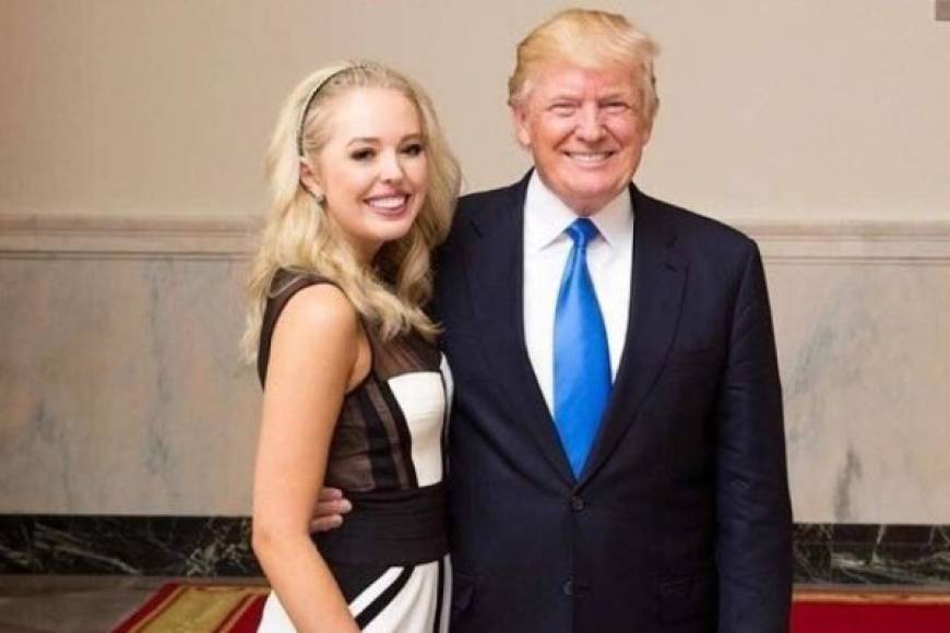 Una asistente de Trump fue despedida tras revelar que al magnate le daba pena fotografiarse con Tiffany luego de que la joven subiera varios libras de peso en los últimos años.