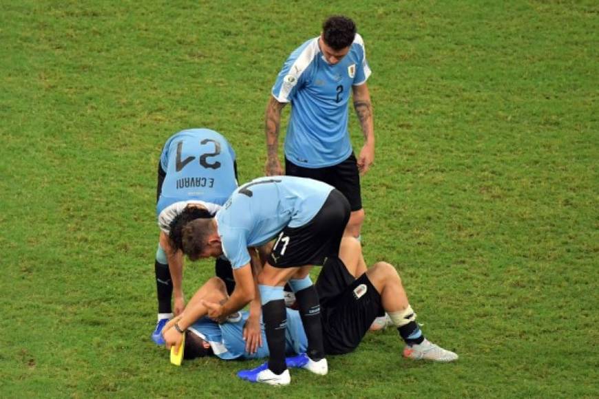Luis Suárez no pudo contener las lágrimas por la eliminación de Uruguay.