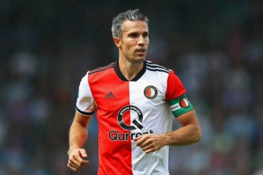 Robin Van Persie jugó su último partido como profesional con el Feyenoord de Rotterdam, el equipo que lo vio debutar hace 17 años. Jugó 698 partidos y anotó en total 324 goles.